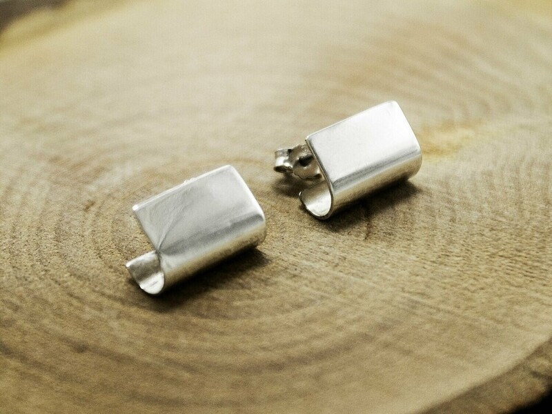 Handmade Silver stud Earrings Halona