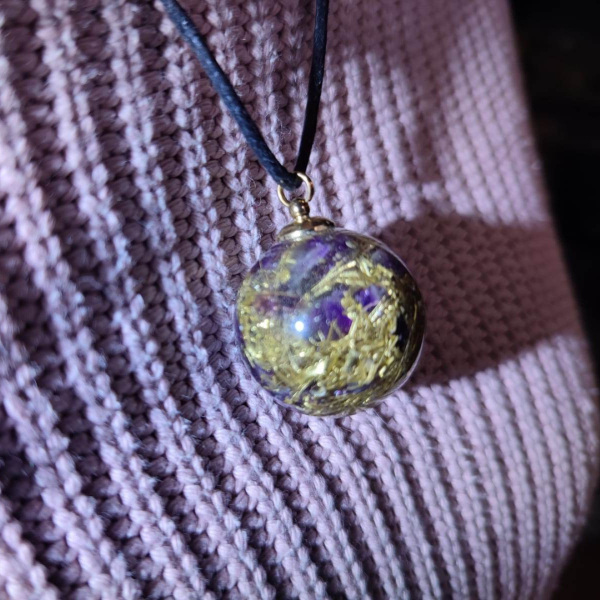 Halona Orgone pendant