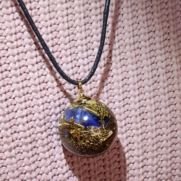 Halona Orgone pendant