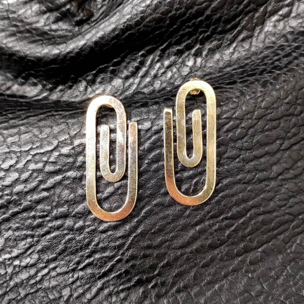 Stapler earrings Gold Natali