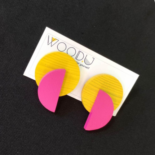 Wood U earrings